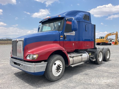 2009 International 9200i 6x4 Tractocamion con Dormitorio / T/A Sleeper Truck Tractor