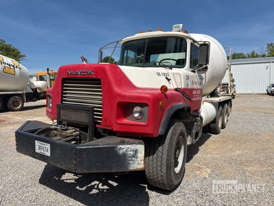 1995 Mack CH613 6x4 Mixer Truck
