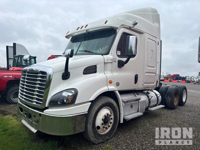 2018 Freightliner Cascadia 113 6x4 Cabina con cuccetta per trattore stradale (Inoperable)