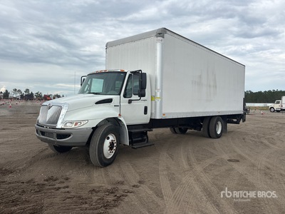 2015 International 4300 SBA 4x2 Van Truck