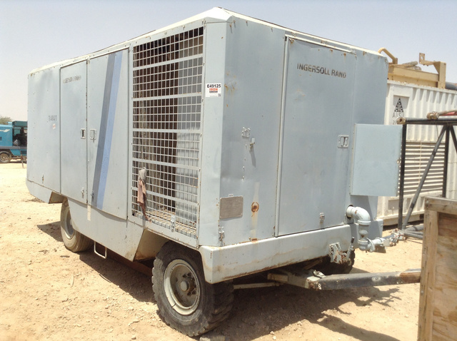 1994 Ingersoll-Rand XHP900W Air Compressor