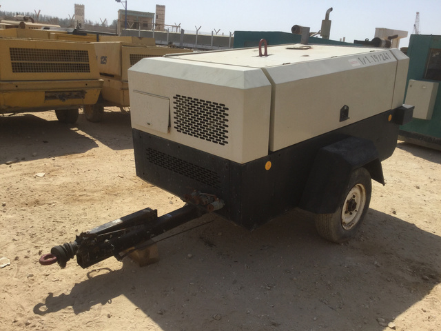 2002 (unverified) Ingersoll-Rand 7-71 Air Compressor