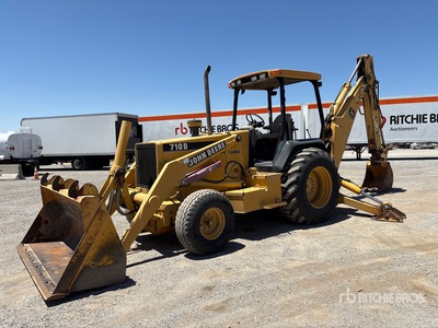 1997 John Deere 710D 4x2 Backhoe Loader