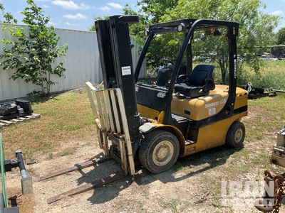 2012 Yale GDP050VXNXRE086 4800 lb Pneumatic Tire Forklift (Inoperable)