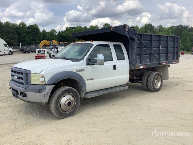 2007 Ford F-550 XL 4x4 Extended Cab Dump Truck