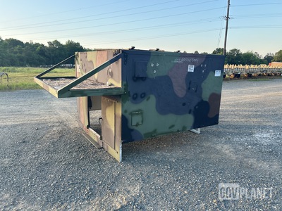 General Dynamics 01231001002 Cargo Bed Cover