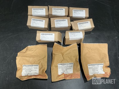 (11) Bell Helicopter 204-040-820-3 Valve Return Adapters