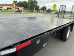 Configuration with Flat Bed Body