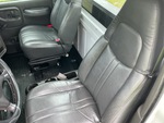 Cab with Seats/armrests