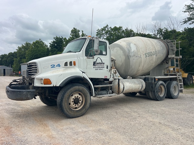 2005 Sterling L8500 6x4 Mixer Truck
