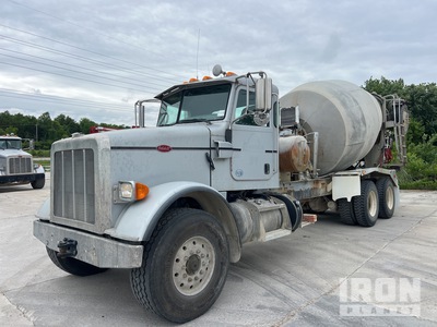 2015 Peterbilt 365 8x4 Camion malaxeur