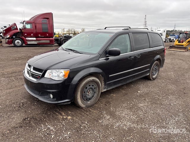 2C4RDGDG5HR700562 2017 photo no. 1