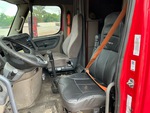 Cab with Seats/armrests