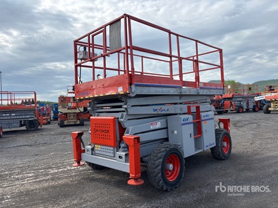 2000 Skyjack SJ8841 4x4 Dual Fuel Scissor Lift