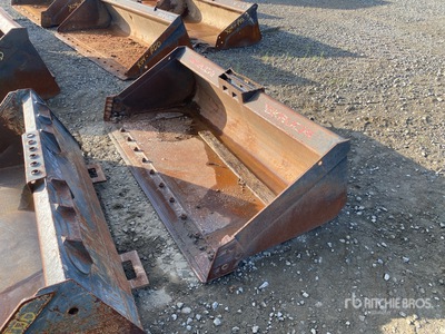 Takeuchi BTL867 68 in General Purpose Skid Steer Bucket