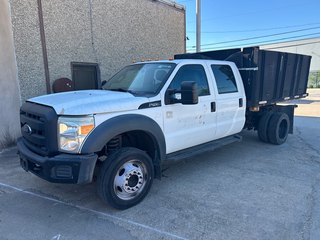 2015 Ford F-450 XL 4x2 Crew Cab Flatbed Truck 2015 Ford F-450 XL 4x2 Crew Cab Flatbed Truck