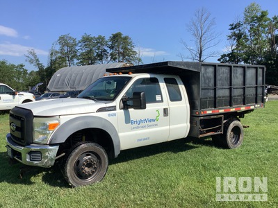2011 Ford F-450 XL 4x2 Extended Cab Plow hookup Camion à benne basculante S/E