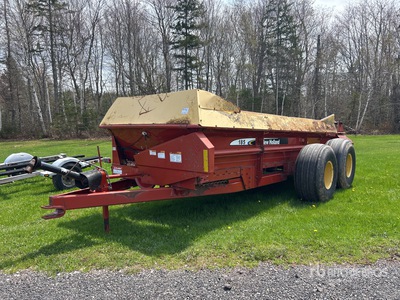 2007 New Holland 185 T/A Manure Spreader