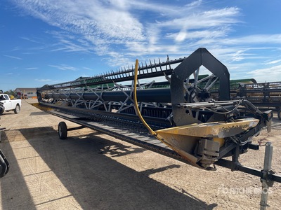 2009 Honey Bee SP36 36 ft Draper Combine Header