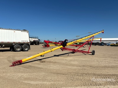 2017 Westfield WR 80-61 8 in x 61 ft Grain Auger