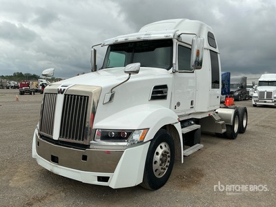 2020 Western Star 5700 6x4 T/A Sleeper Truck Tractor