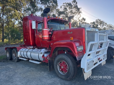 1988 Mack Superliner V8 6x4 T/A Sleeper Truck Tractor