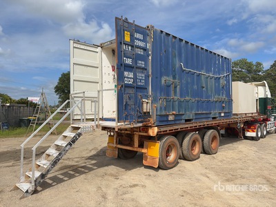 Kruiger 12.4 m x 2.4 m 15 Person Tri/A Mobile Kitchen with 11,000L Fuel Tank and Equipco Metered Fuel pump Kitchen Trailer