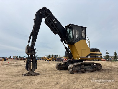 1997 Cat 330BLL Log Loader