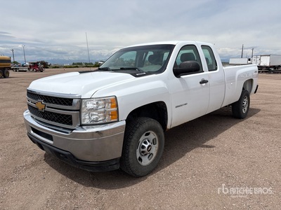 2012 Chevrolet C2500 4x4 Extended Cab Pickup