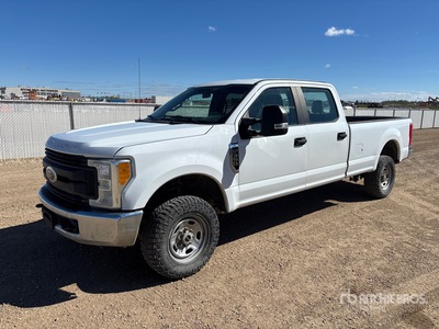 2017 Ford F-350 XL 4x4 Crew Cab Pickup
