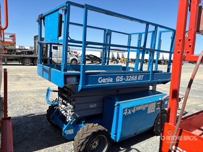 2008 Genie GS3268RT Dual Fuel Scissor Lift