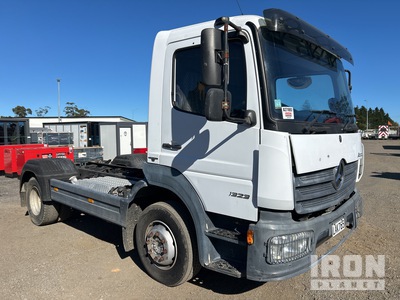 2017 Mercedes-Benz Atego 1323 4x2 Cabina y chasis