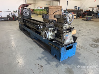 Yunnan Machine Tool PML660X3000G مخرطة
