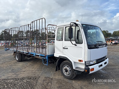 2004 Nissan MK240 4x2 Flatbed Truck
