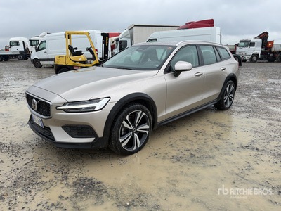 2023 Volvo V60 Cross Country AWD SW B4 D AWD AUTOM Personenkraftwagen