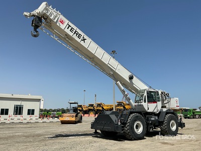 2009 Terex RT555-2 55 ton 4x4x4 Dźwig terenowy