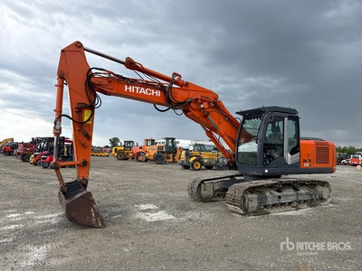 2010 Hitachi ZX240N-3 حفارة بجنزير