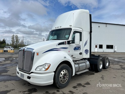 2017 Kenworth T680 6x4 تراكتور شاحنة نهارية (ثنائية المحور)