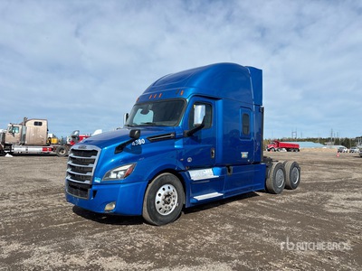 2018 Freightliner Cascadia 126 6x4 T/A Sleeper Truck Tractor