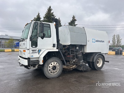 2003 Freightliner FC70 Zamiatarka uliczna