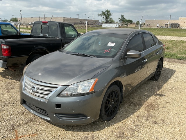 2015 Nissan Sentra SV Sedan 2015 Nissan Sentra SV Sedan