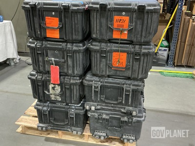 (8) Storage Cases