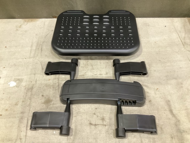(14) Kensington / Skilcraft Solemassage Foot Rests