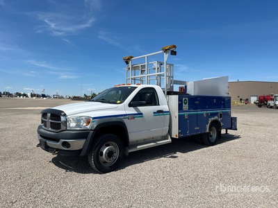 2010 Dodge Ram 5500 4x4 サービスカー