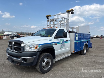2010 Dodge Ram 5500 4x4 Camion de service