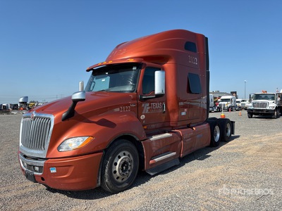 2021 International LT625 6x4 T/A Sleeper Truck Tractor