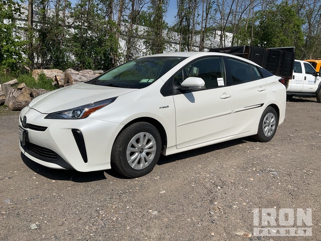 JTDKARFU5L3125373 Toyota Prius Photo 1