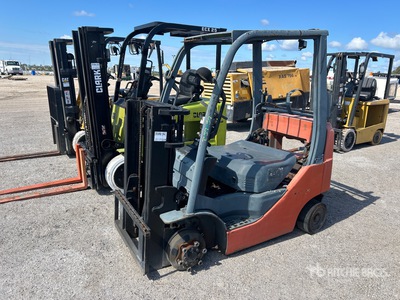 Toyota Forklift (Inoperable)