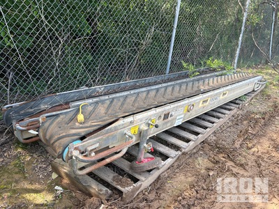 2021 SHIFTA LKS300434 12 in x 14.5 ft Portable Conveyor