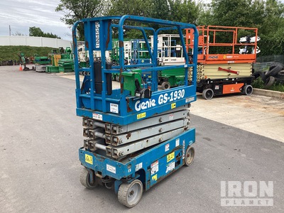 2017 Genie GS-1930 Electric Scissor Lift